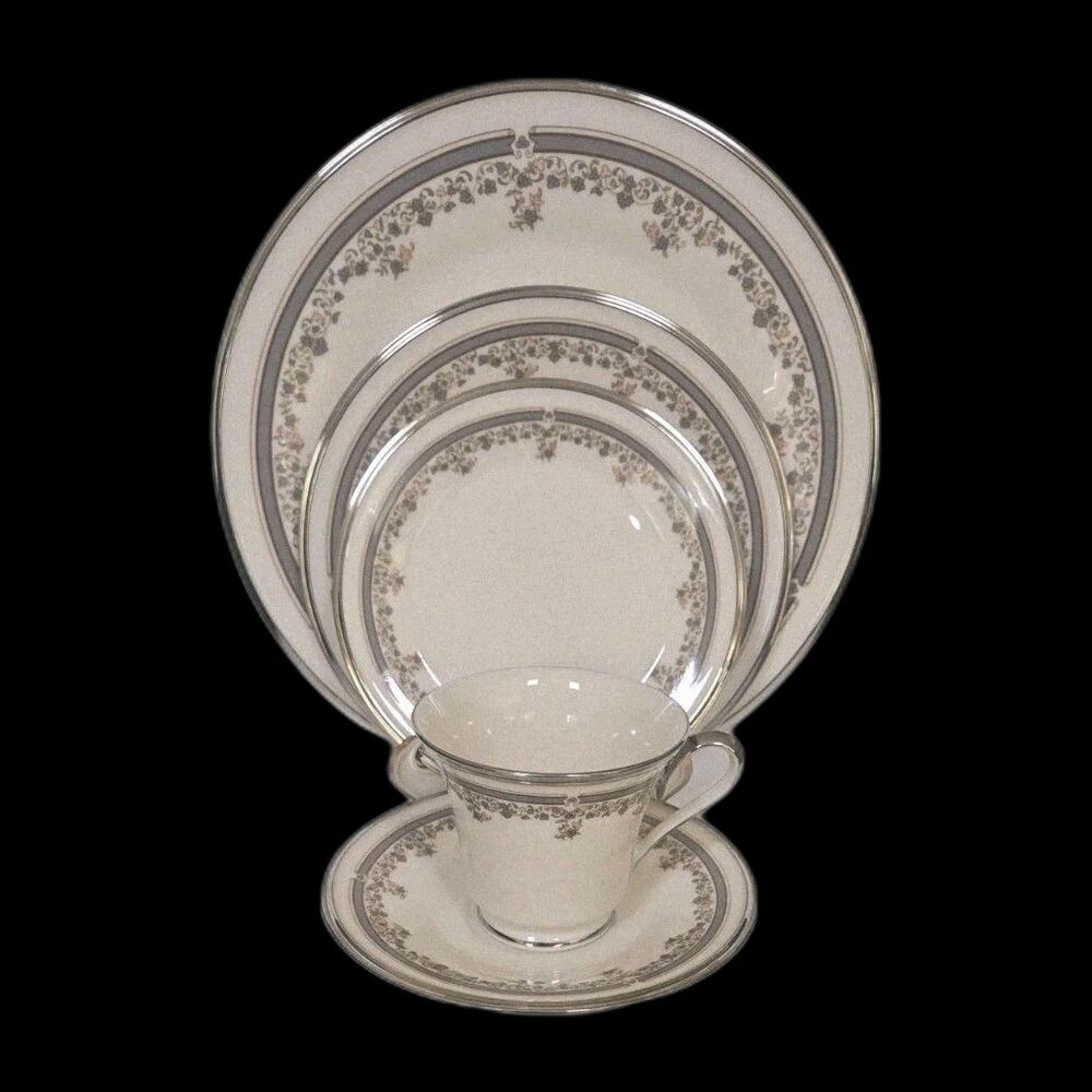 Lenox Lace Point Gray Pink Flowers Gray Band Platinum Trim 20-piece Dinnerware